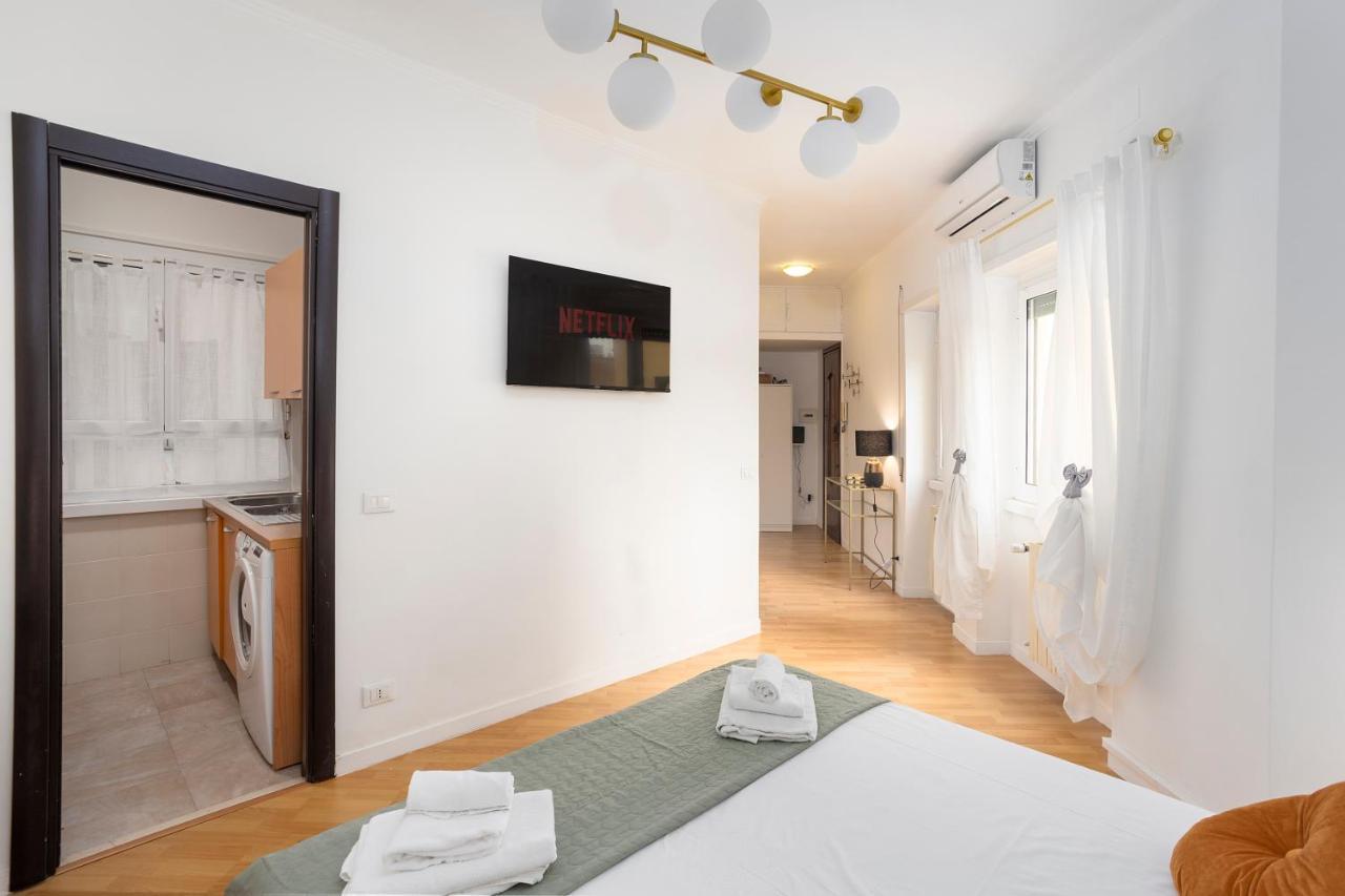 Re Di Roma - Charme Apartment Eksteriør bilde